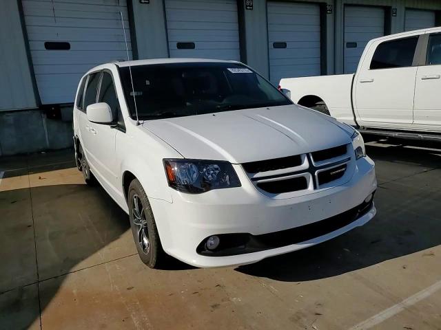 2017 Dodge Grand Caravan Gt VIN: 2C4RDGEG8HR740777 Lot: 82345715