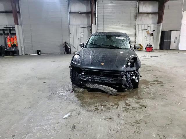 2023 Porsche Macan Base VIN: WP1AA2A58PLB06498 Lot: 90562745