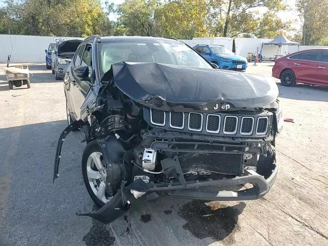 2019 Jeep Compass Latitude VIN: 3C4NJCBB2KT686244 Lot: 89861585