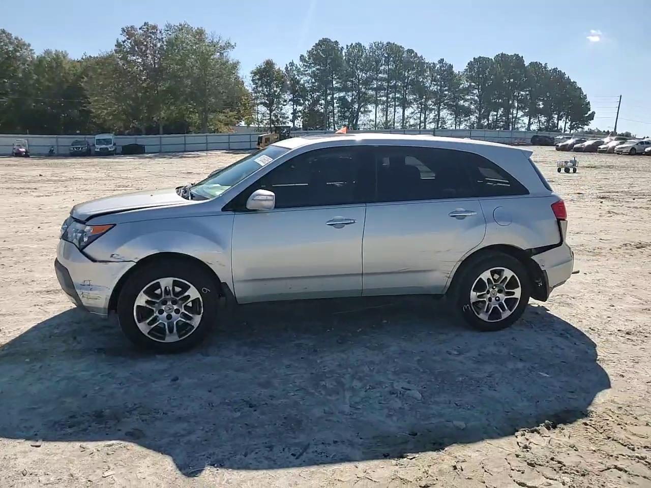 Фото: 2HNYD282X9H526177