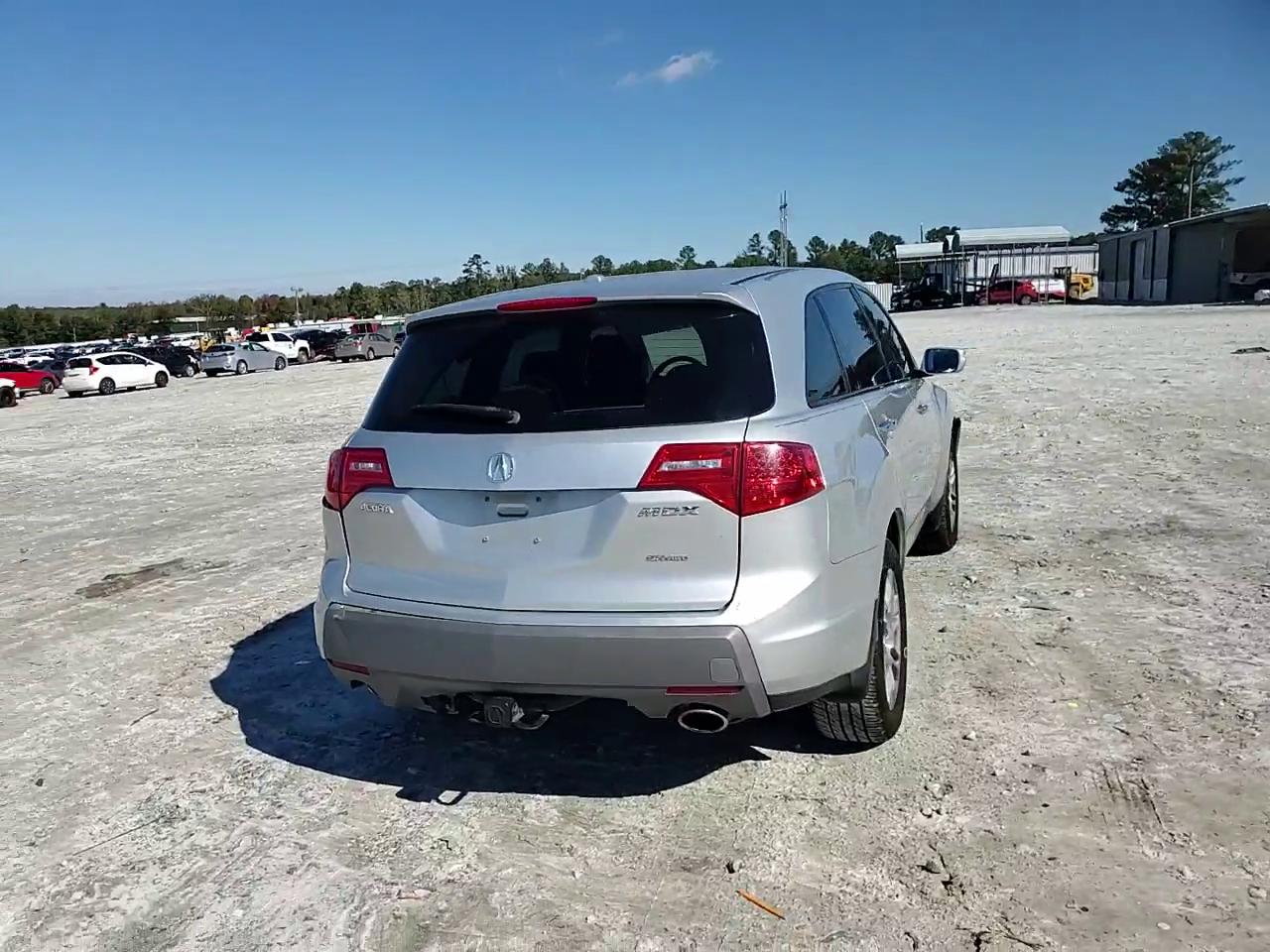 Фото: 2HNYD282X9H526177