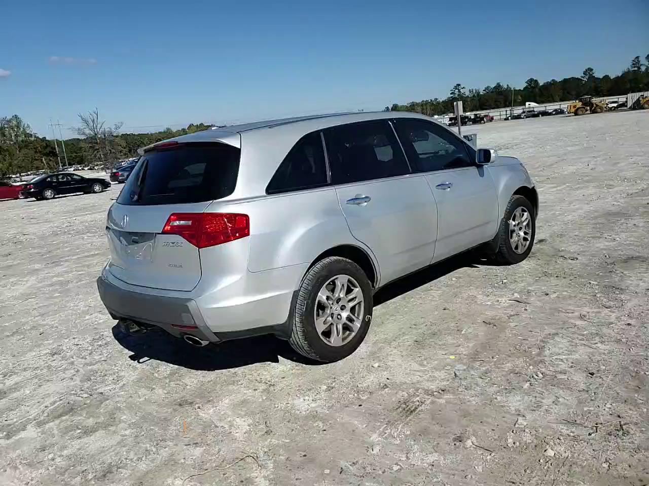 Фото: 2HNYD282X9H526177