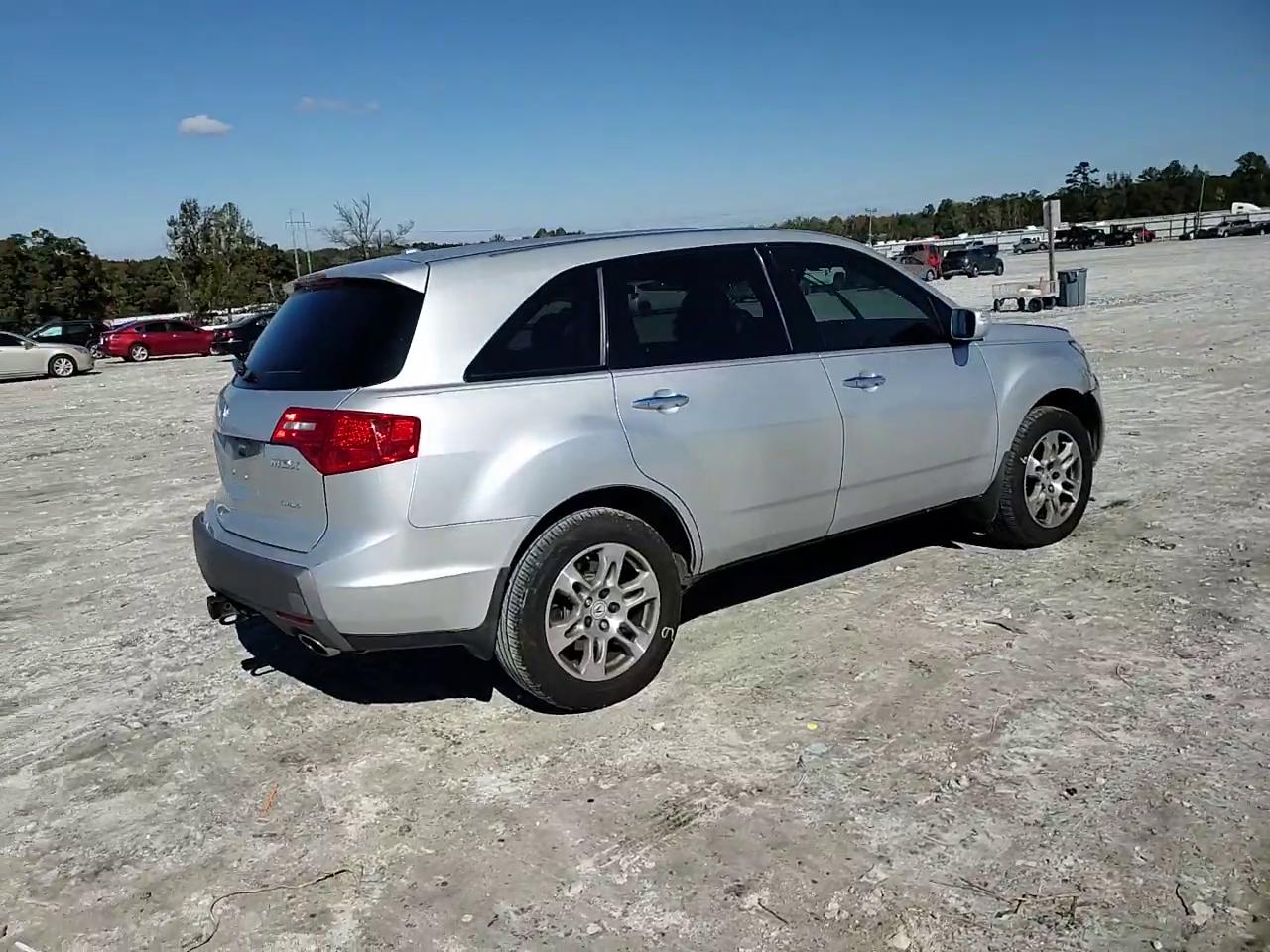 Фото: 2HNYD282X9H526177