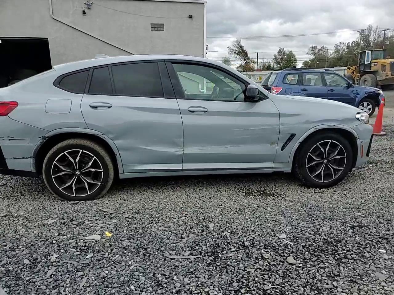 Фото: 5UX43DT0XN9L49924