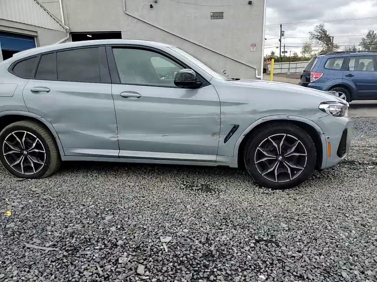 Фото: 5UX43DT0XN9L49924