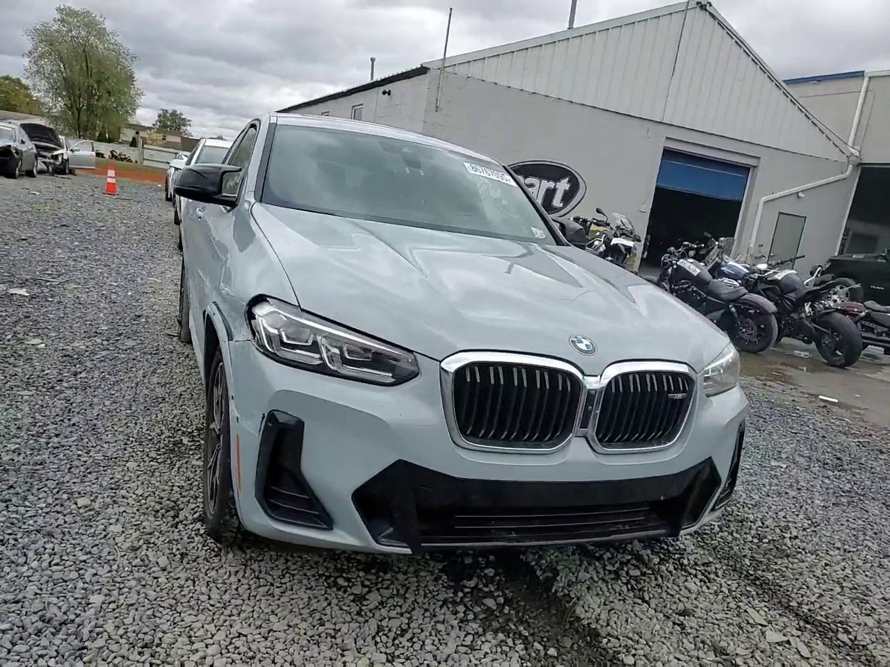 Фото: 5UX43DT0XN9L49924