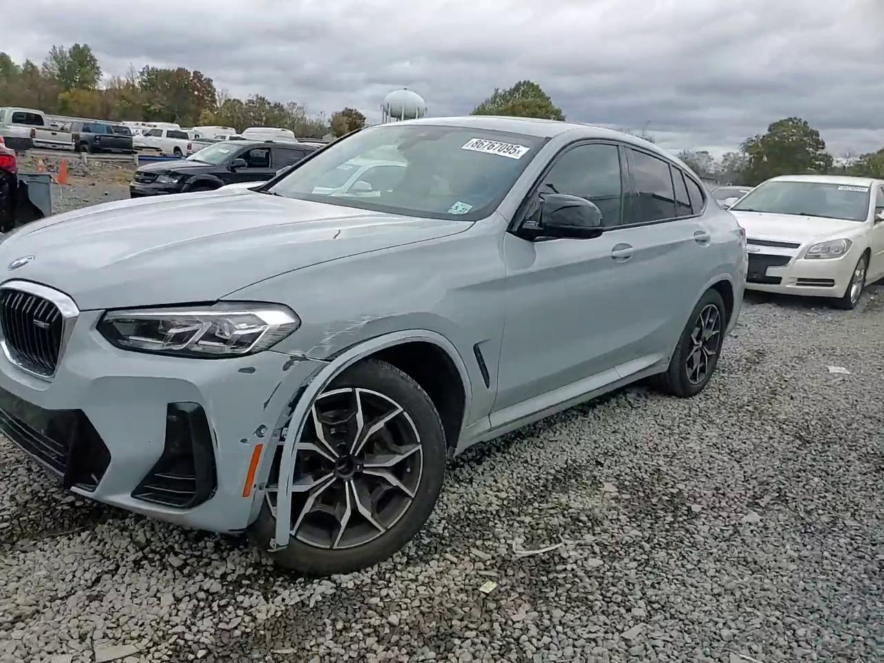 Фото: 5UX43DT0XN9L49924