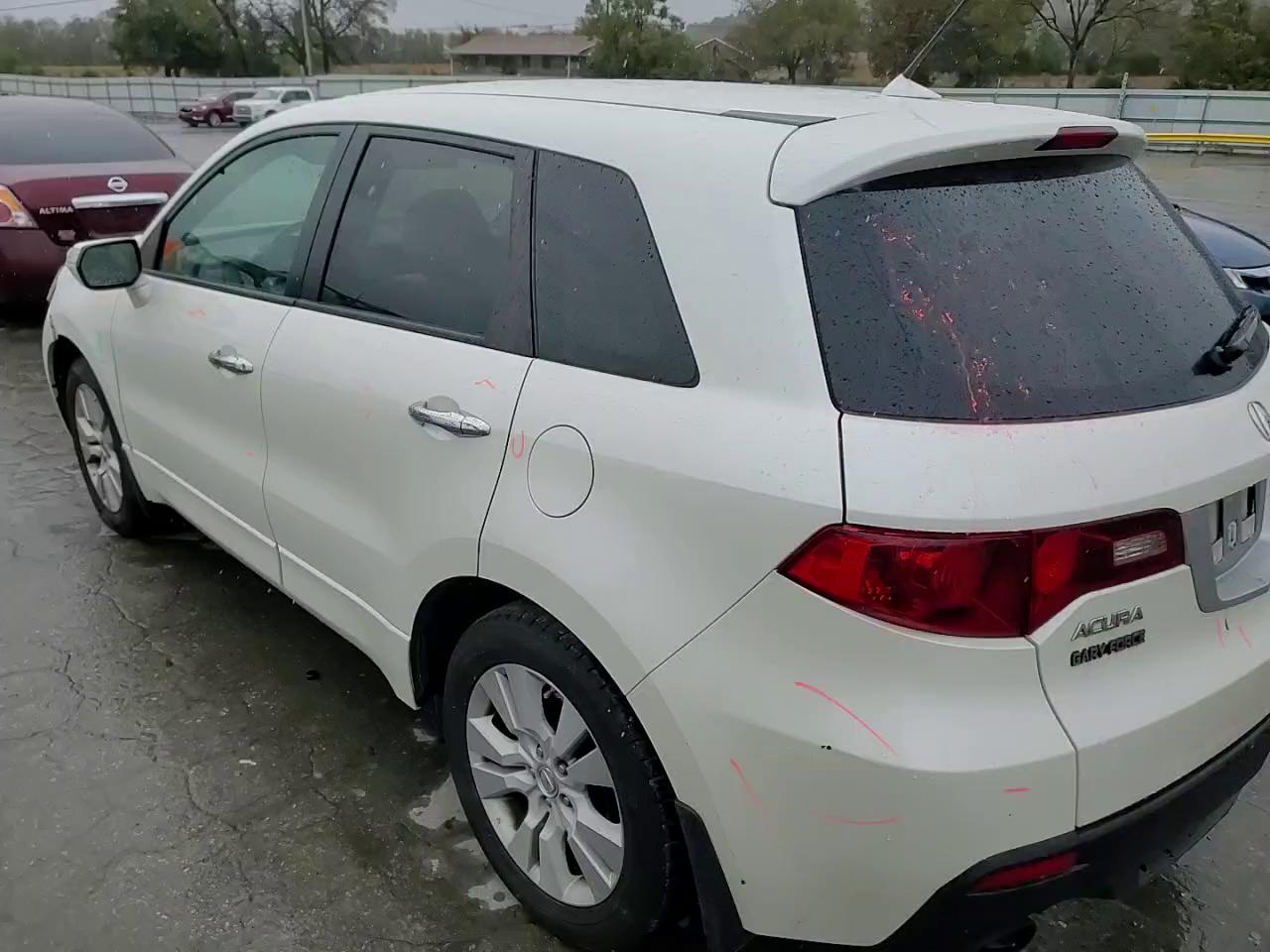 Фото: 5J8TB2H22AA004136