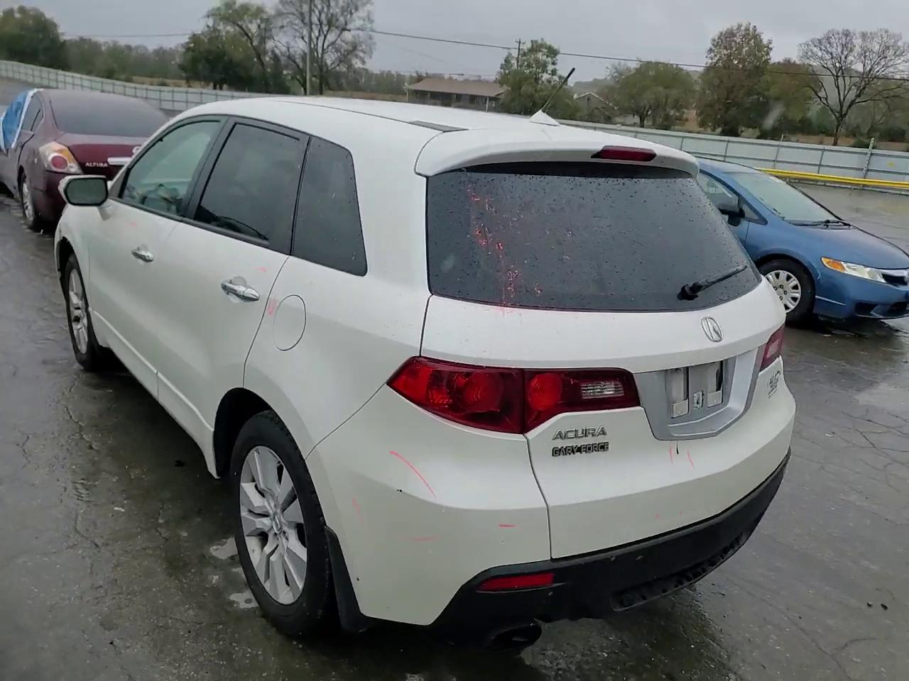 Фото: 5J8TB2H22AA004136