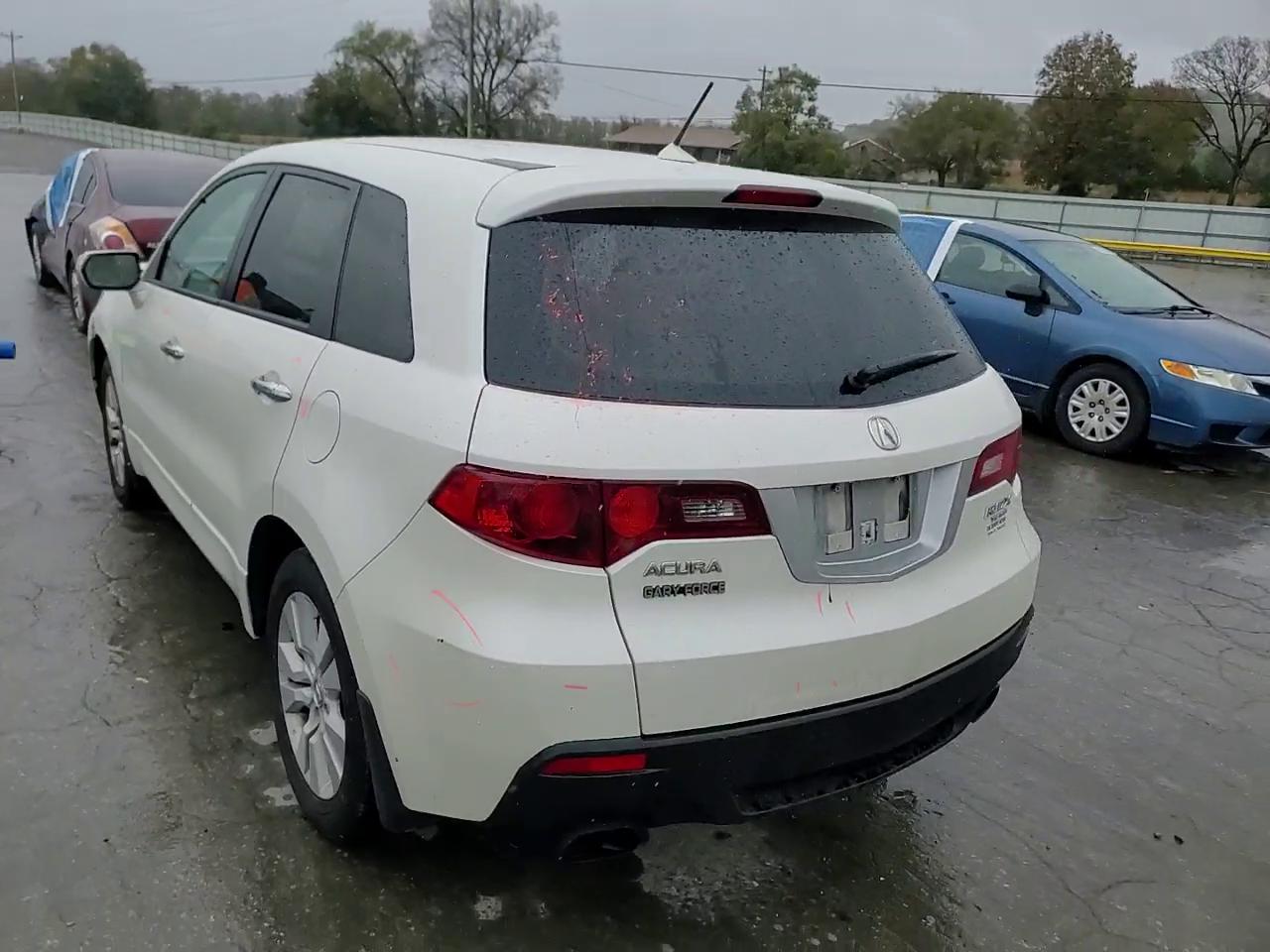 Фото: 5J8TB2H22AA004136