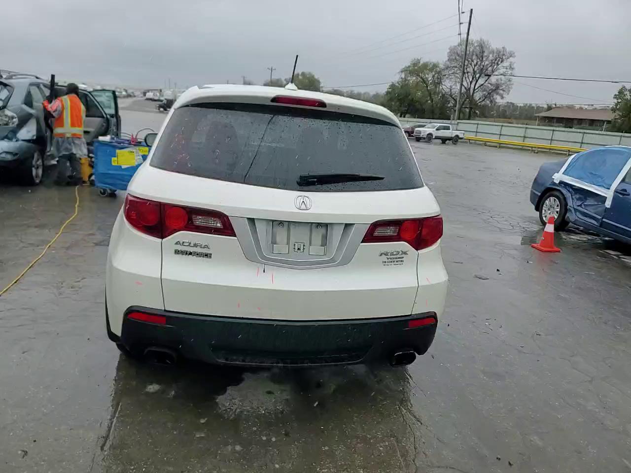 Фото: 5J8TB2H22AA004136