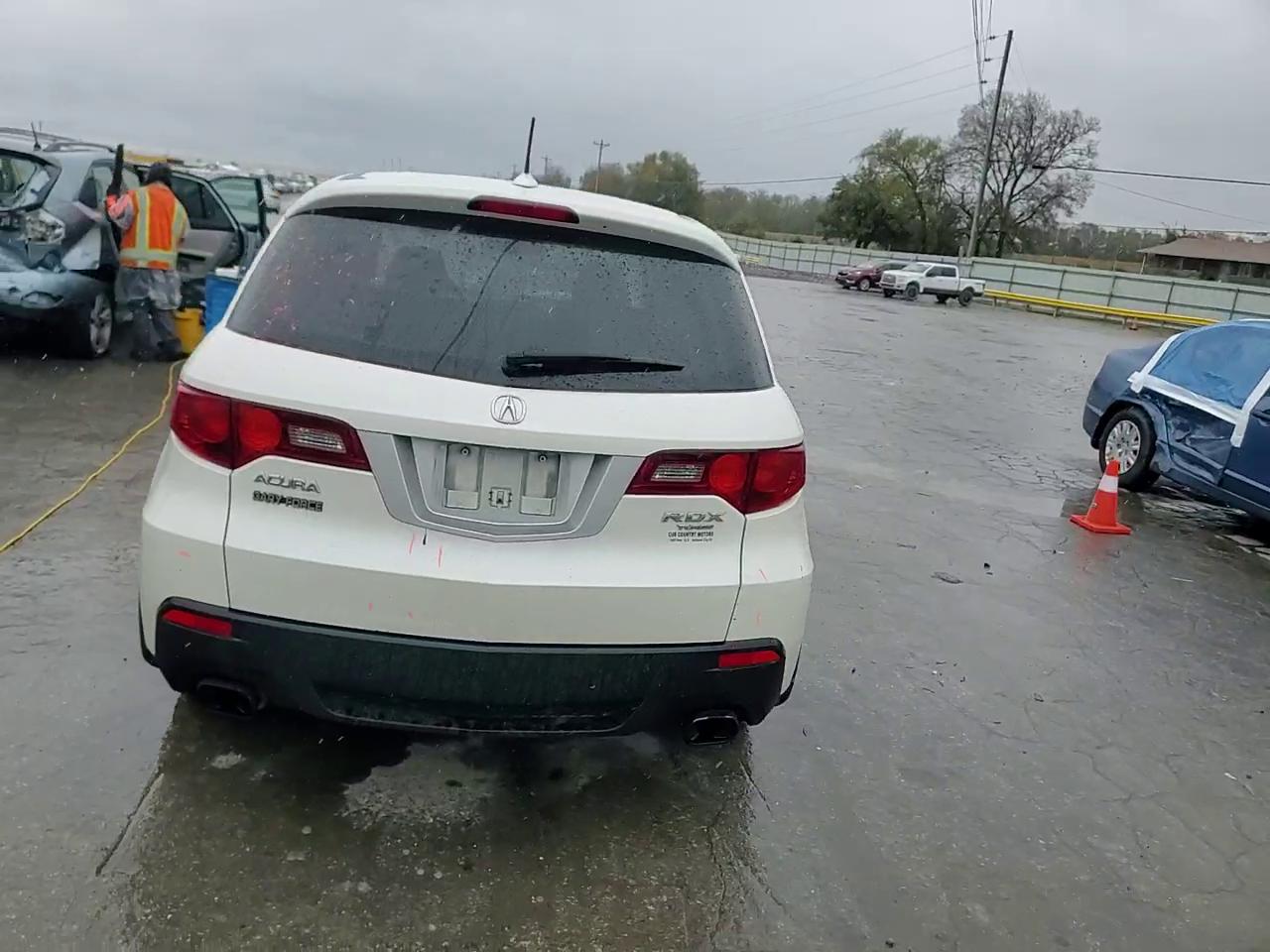 Фото: 5J8TB2H22AA004136