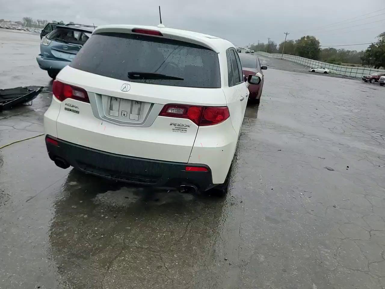 Фото: 5J8TB2H22AA004136