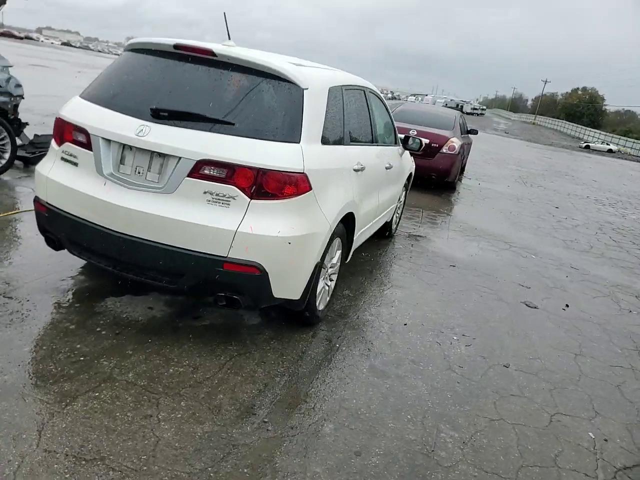 Фото: 5J8TB2H22AA004136