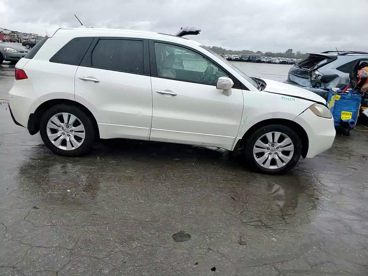 Фото: 5J8TB2H22AA004136