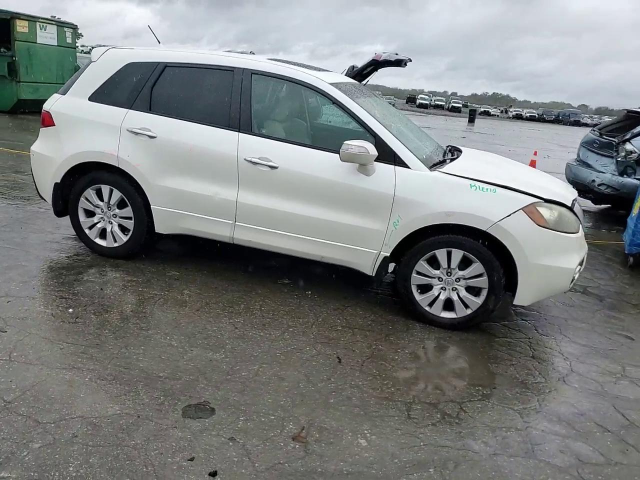 Фото: 5J8TB2H22AA004136