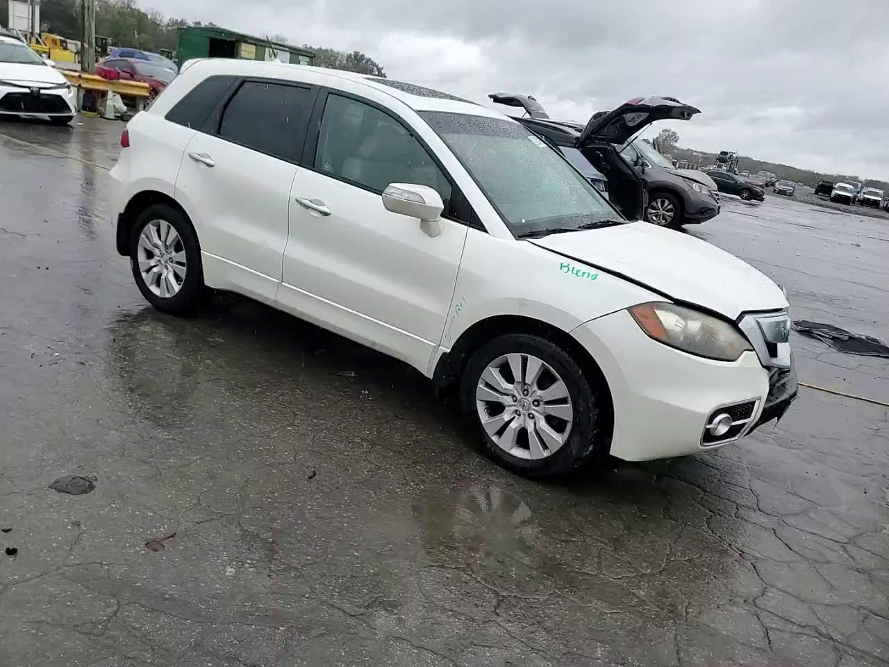 Фото: 5J8TB2H22AA004136