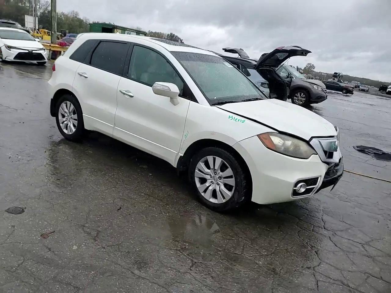 Фото: 5J8TB2H22AA004136