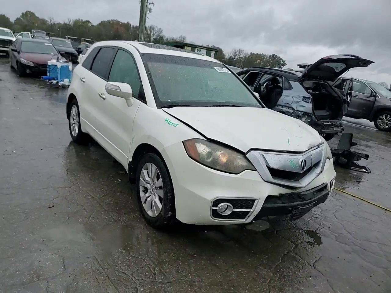 Фото: 5J8TB2H22AA004136