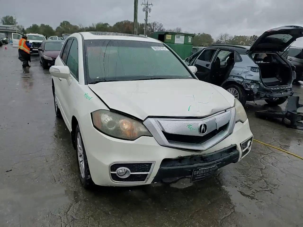 Фото: 5J8TB2H22AA004136