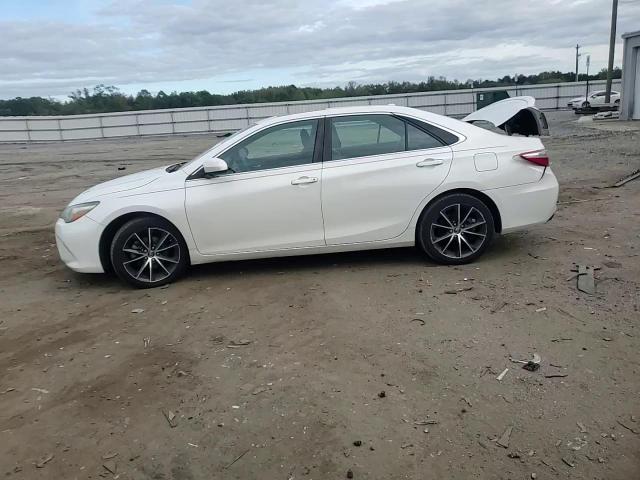 2016 Toyota Camry Le VIN: 4T1BF1FK1GU244048 Lot: 82302215