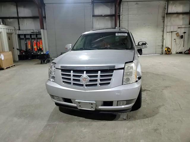2010 Cadillac Escalade VIN: 1GYUKAEF2AR112367 Lot: 82765295