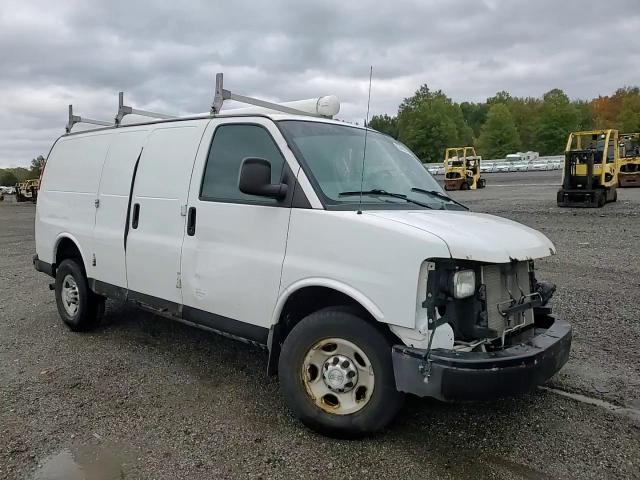 2014 Chevrolet Express G2500 Delivery Van VIN: 1GCWGFFAXE1174216 Lot: 82494745