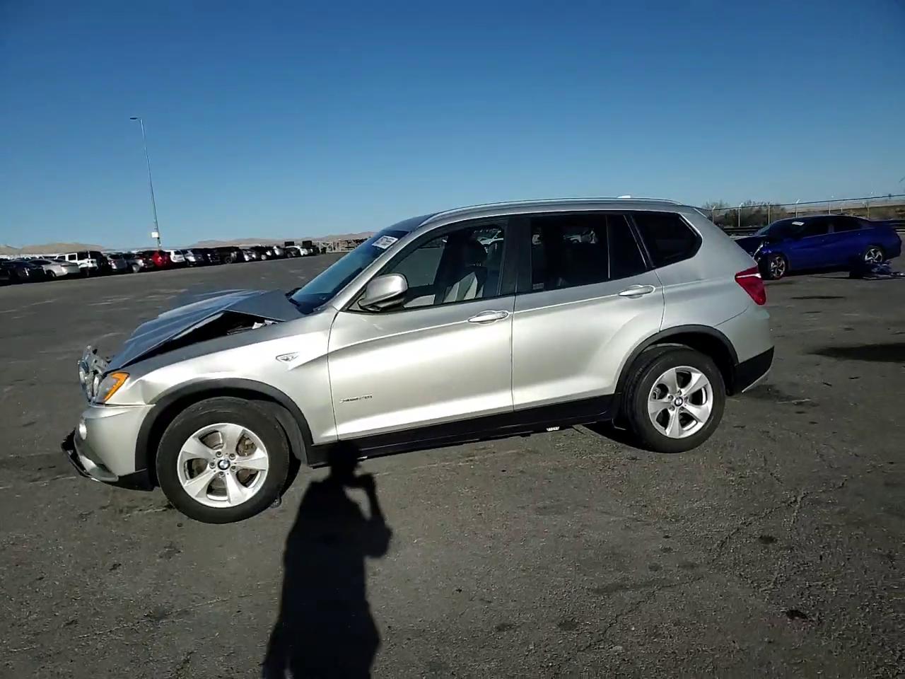 Фото: 5UXWX5C57CL721413