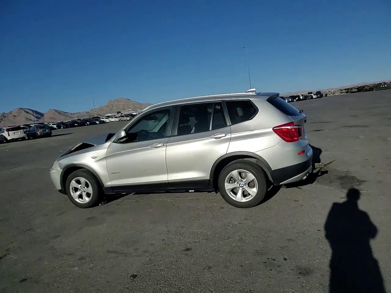 Фото: 5UXWX5C57CL721413