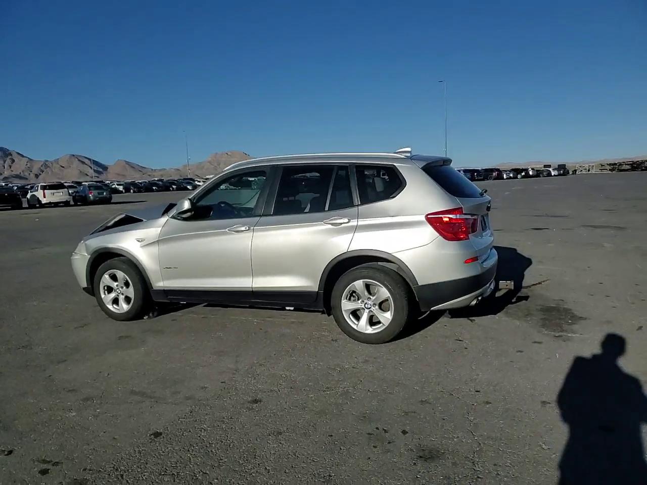 Фото: 5UXWX5C57CL721413