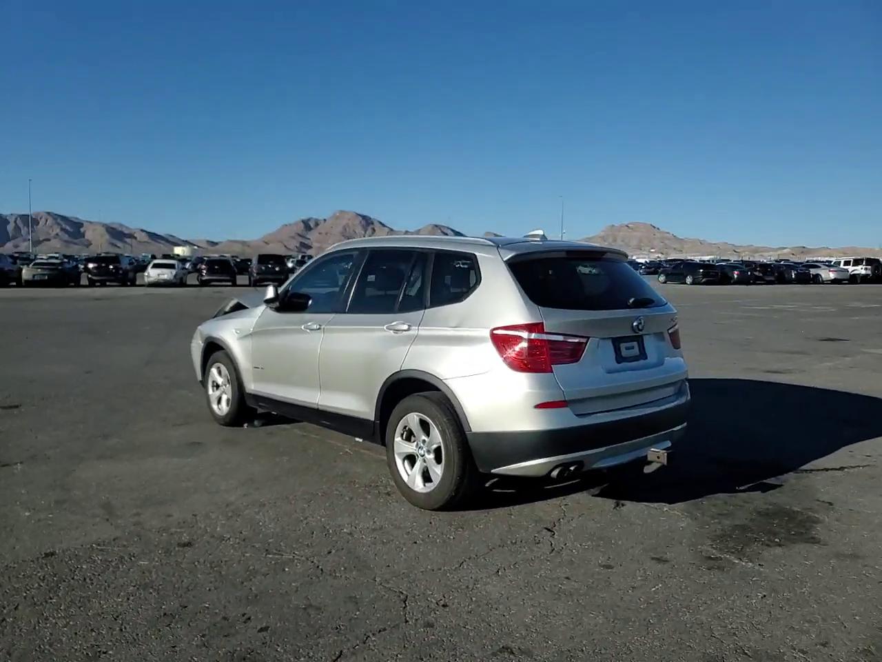 Фото: 5UXWX5C57CL721413