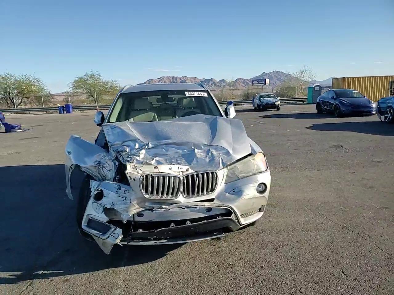 Фото: 5UXWX5C57CL721413