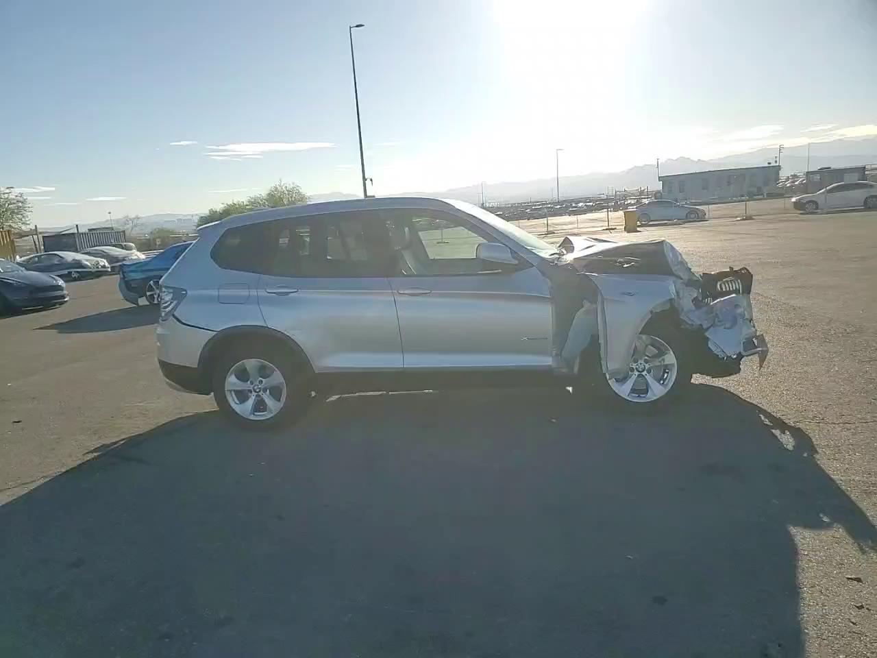 Фото: 5UXWX5C57CL721413