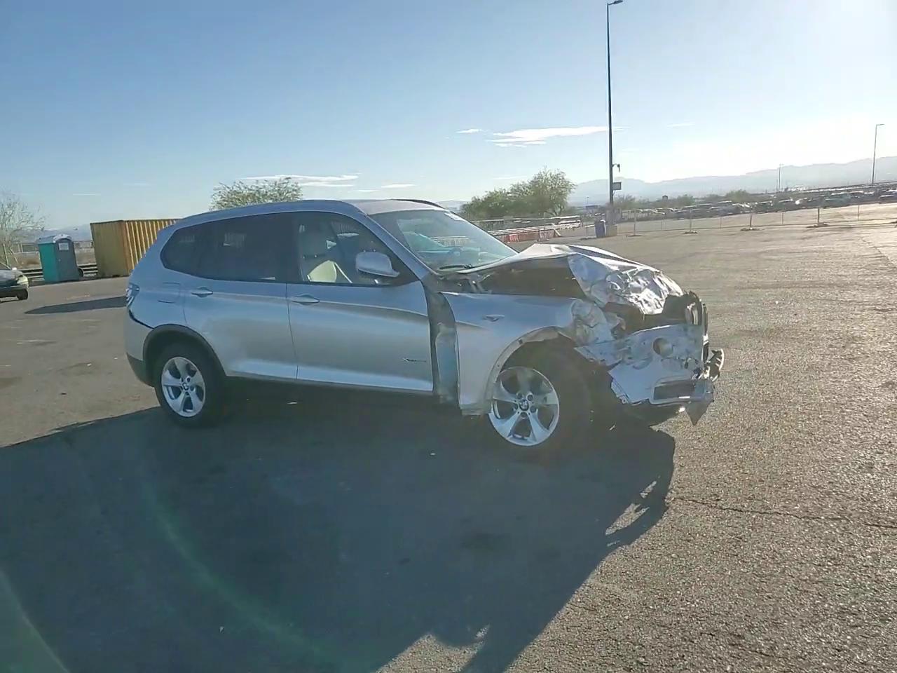 Фото: 5UXWX5C57CL721413