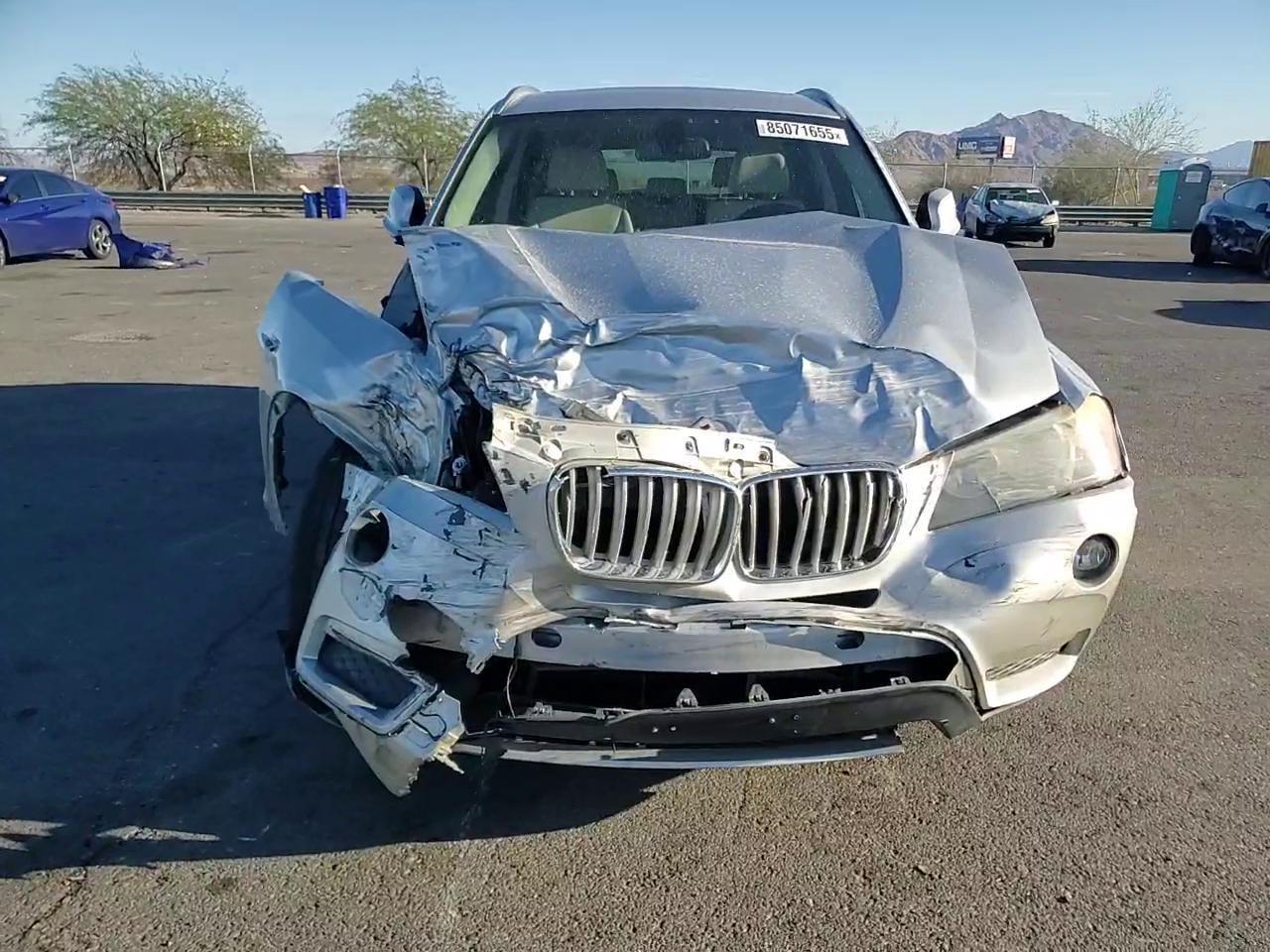 Фото: 5UXWX5C57CL721413