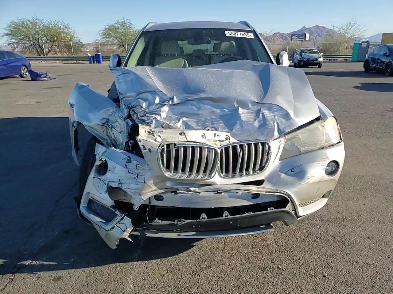 Фото: 5UXWX5C57CL721413