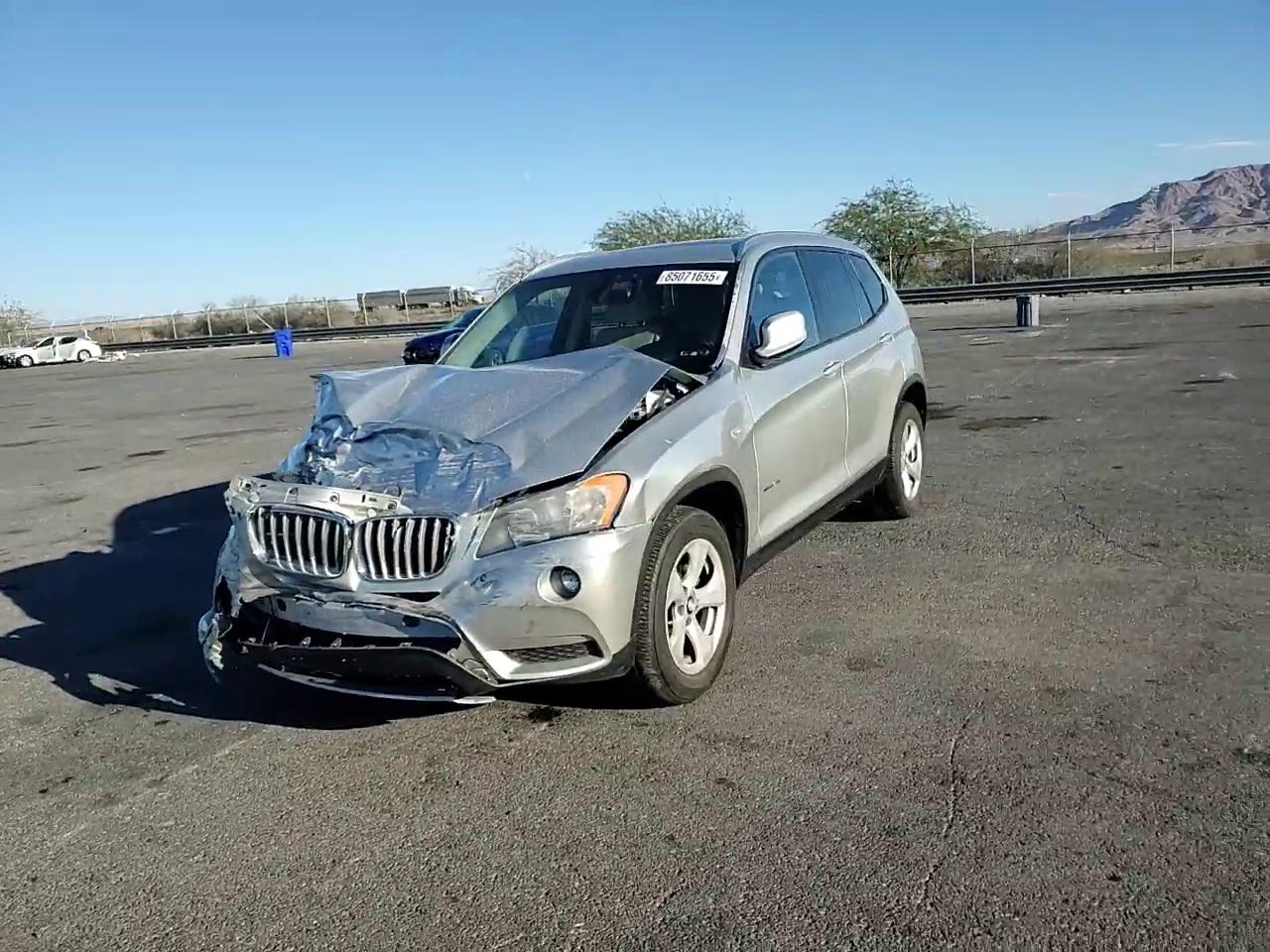 Фото: 5UXWX5C57CL721413