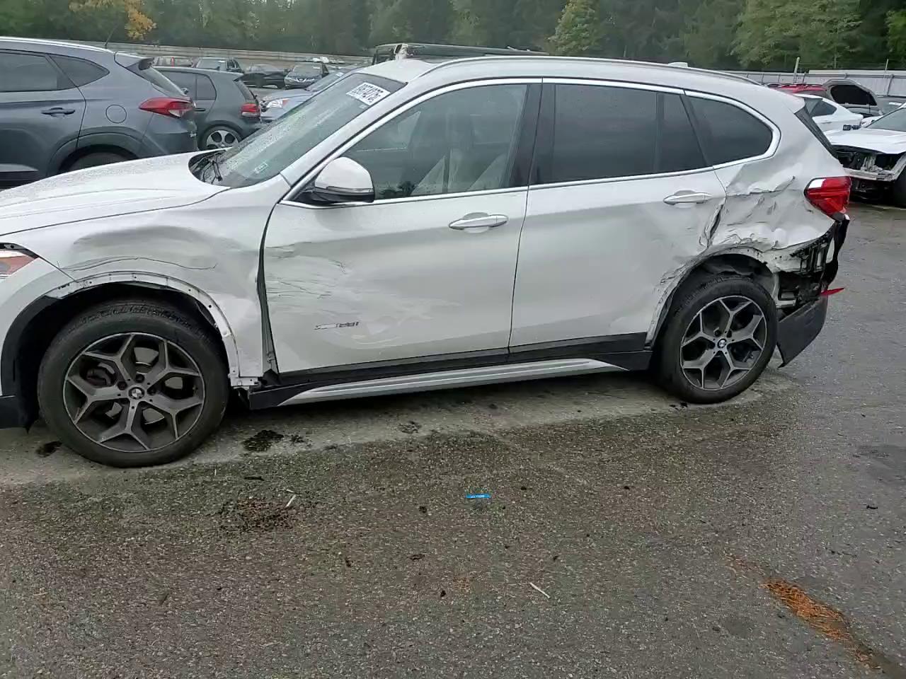 Фото: WBXHT3Z35H4A55028