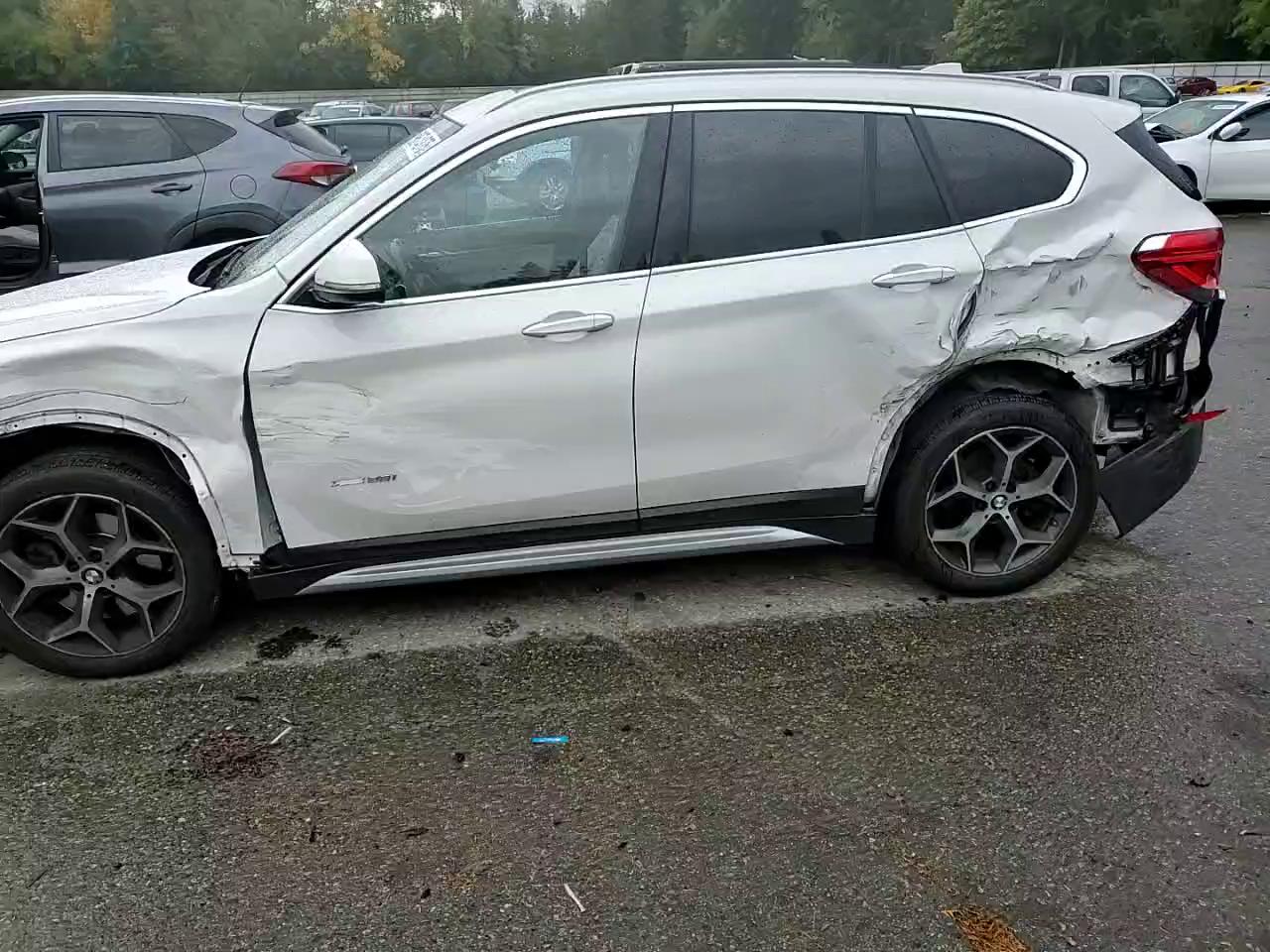 Фото: WBXHT3Z35H4A55028