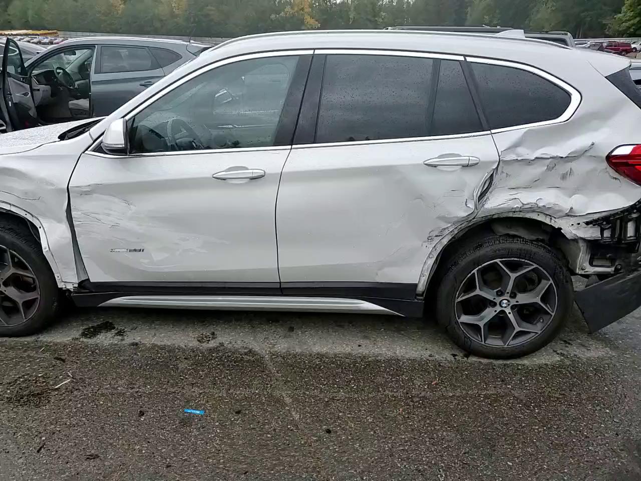 Фото: WBXHT3Z35H4A55028