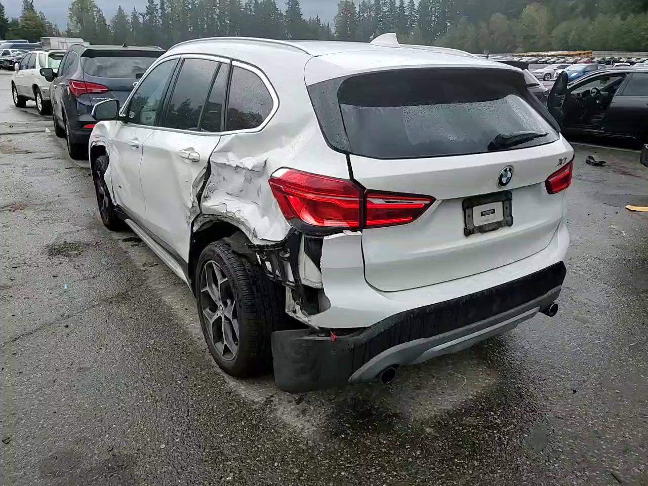 Фото: WBXHT3Z35H4A55028