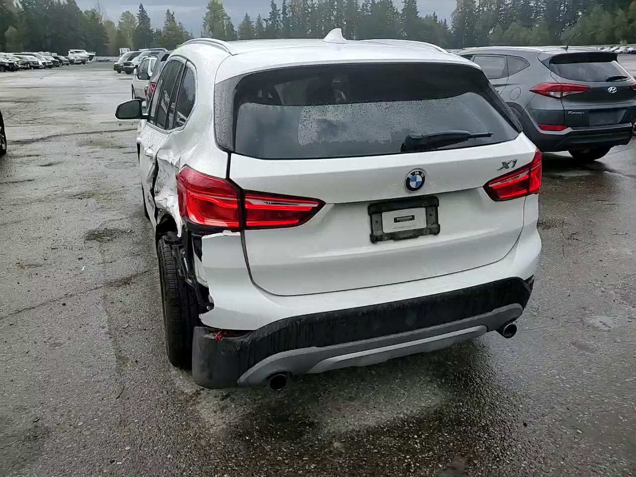 Фото: WBXHT3Z35H4A55028