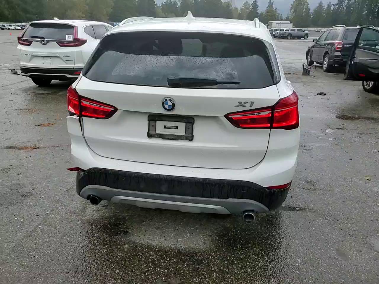 Фото: WBXHT3Z35H4A55028