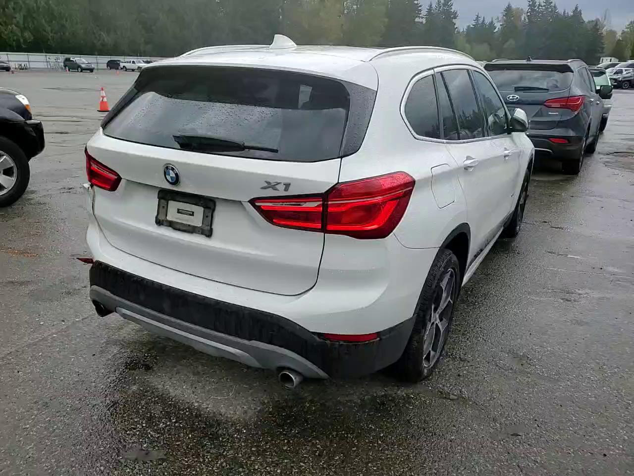 Фото: WBXHT3Z35H4A55028