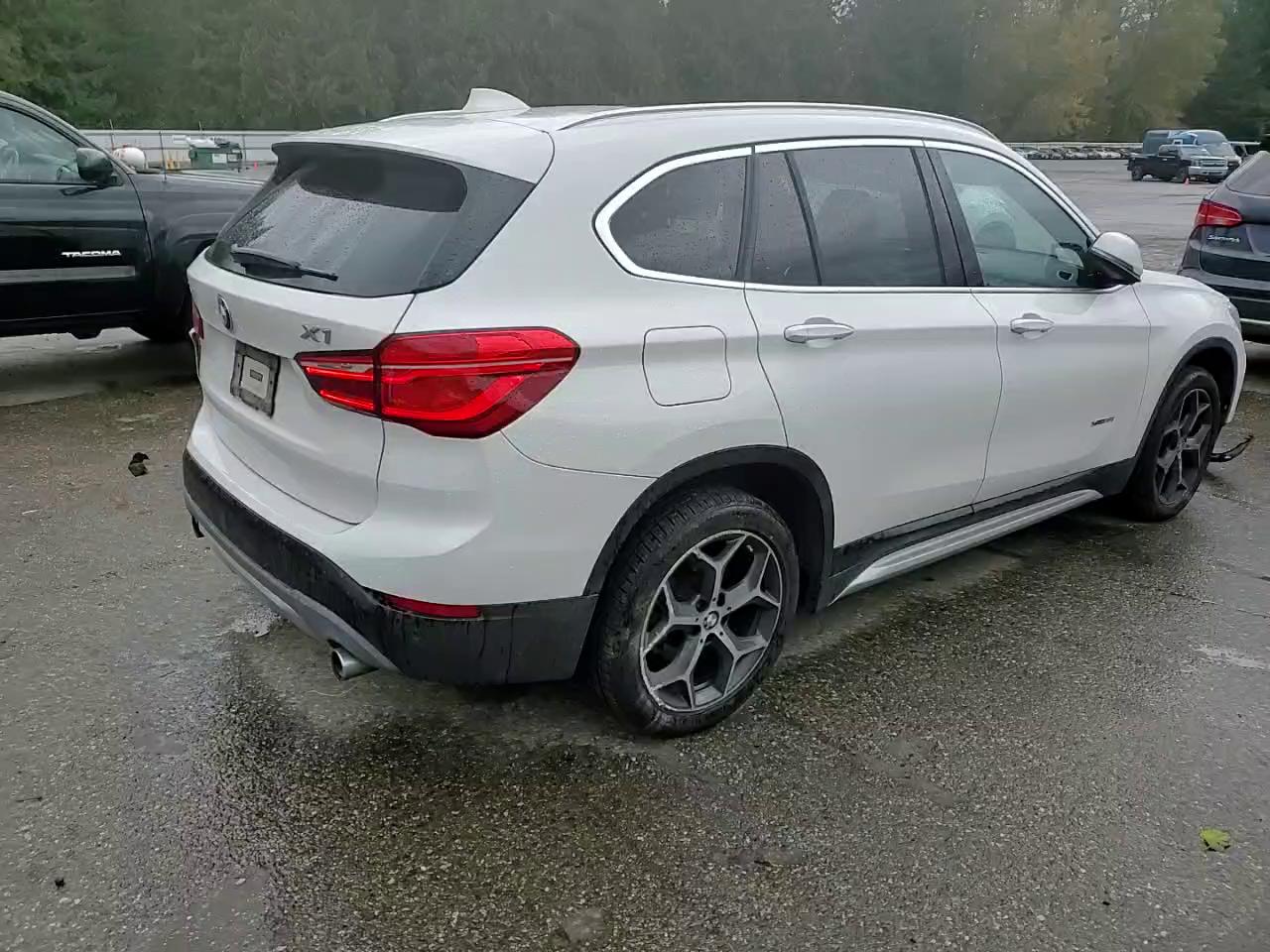 Фото: WBXHT3Z35H4A55028