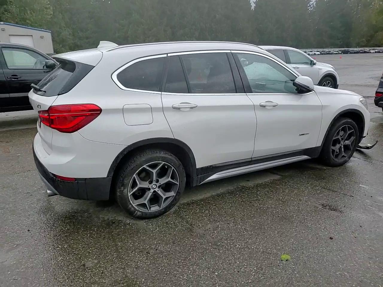 Фото: WBXHT3Z35H4A55028