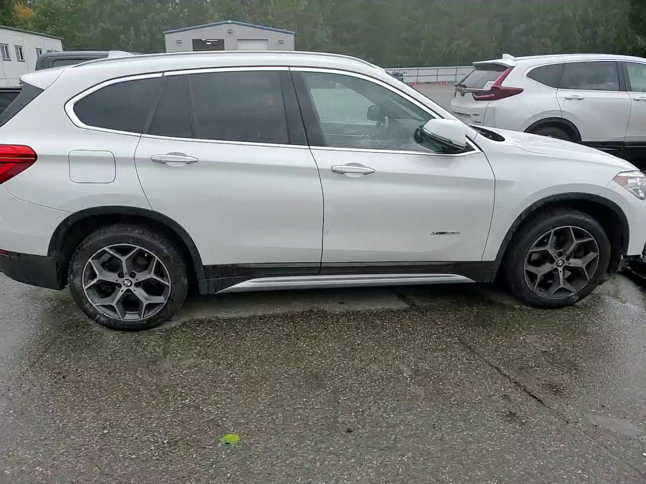 Фото: WBXHT3Z35H4A55028