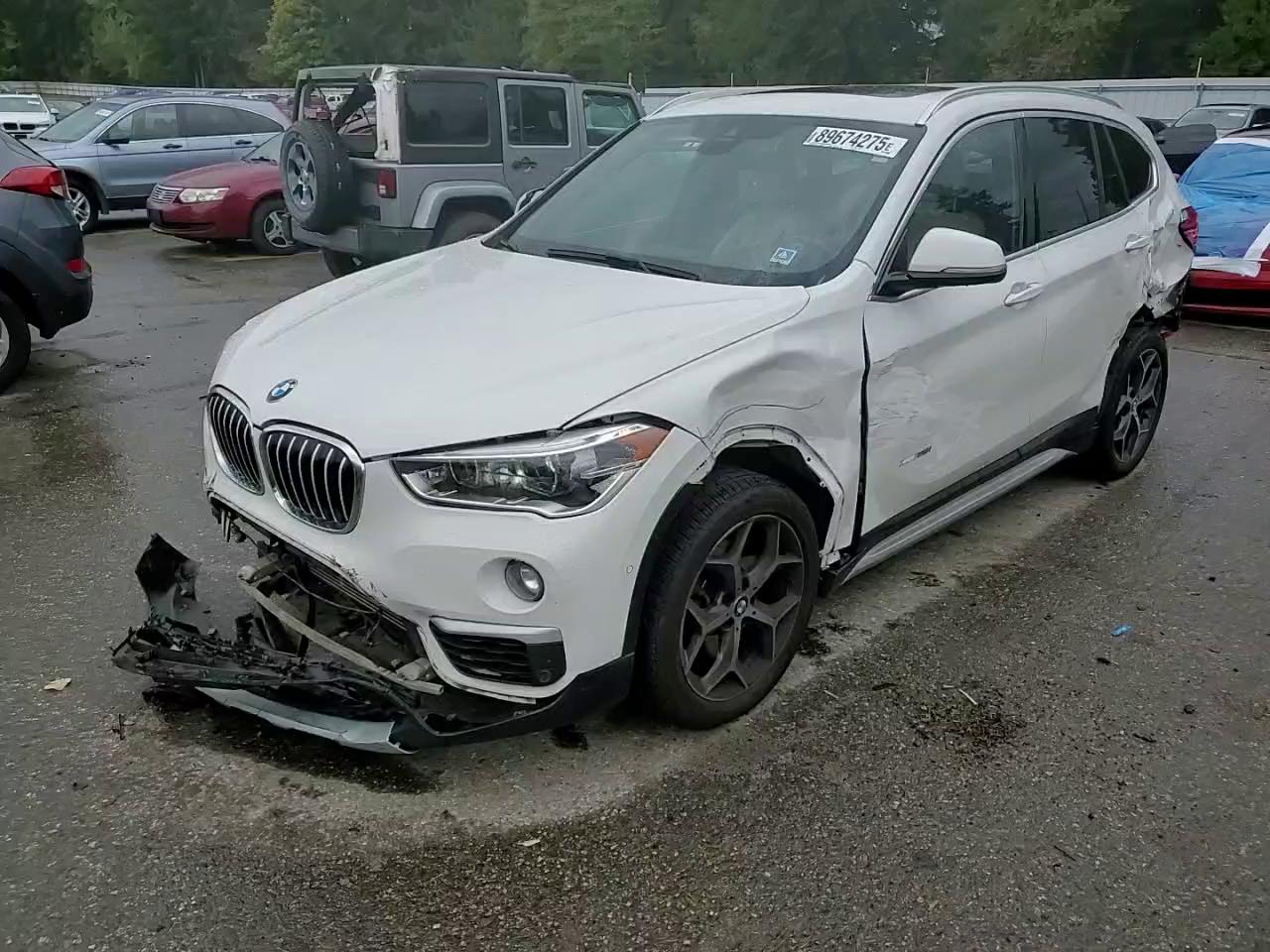 Фото: WBXHT3Z35H4A55028