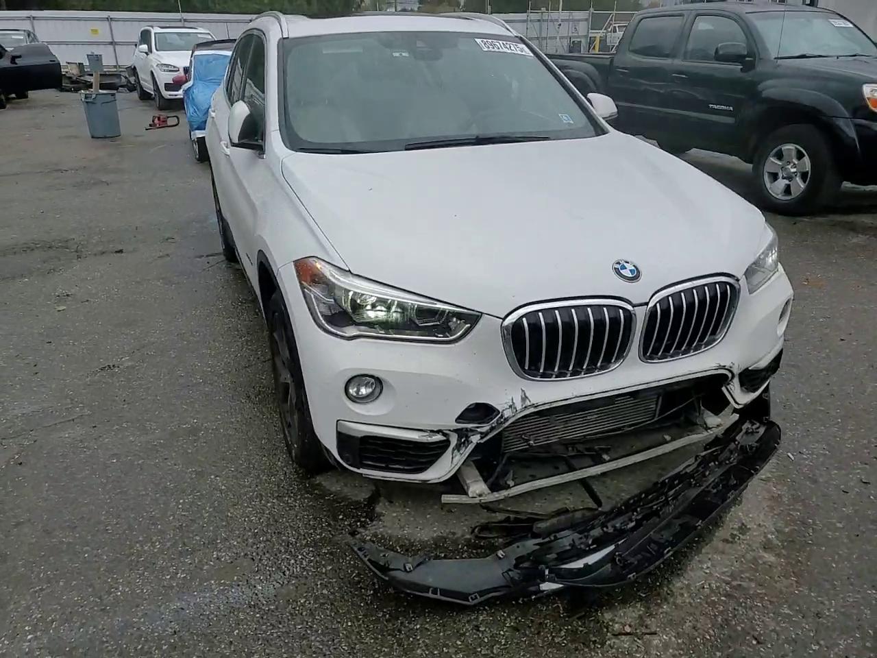 Фото: WBXHT3Z35H4A55028