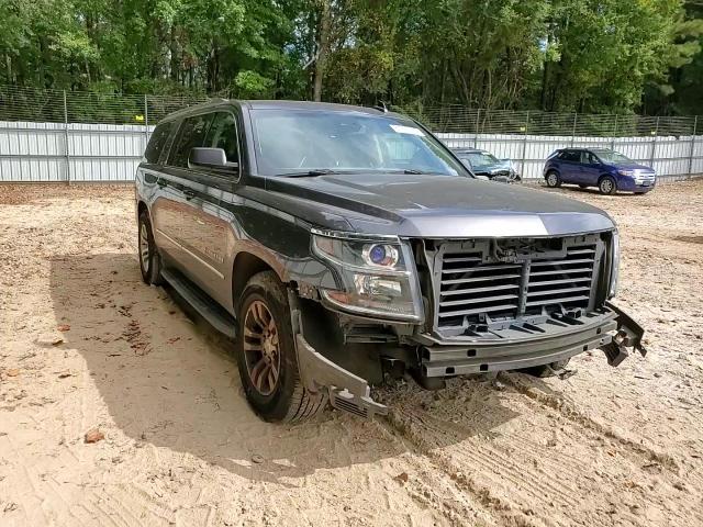 2017 Chevrolet Suburban C1500 Lt VIN: 1GNSCHKC1HR221207 Lot: 81977145